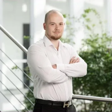 Dennis Schwarzkopf, Vertrieb bei AO Consulting