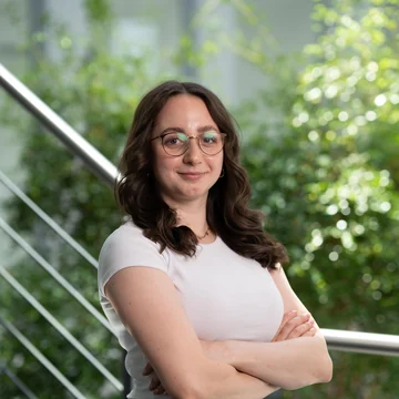Paola Calissi, Vertrieb bei AO Consulting
